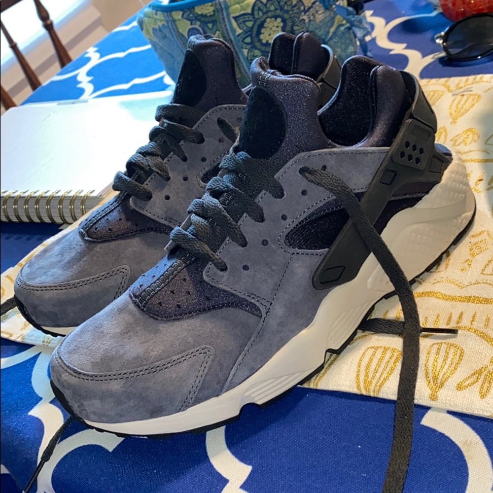 Nike Huaraches